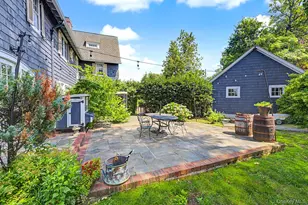 11-20 Shore Rd, Douglaston, NY 11363 - Photo 15