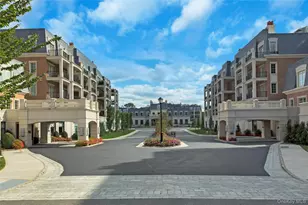 1000 Royal Ct, North Hills, NY 11040 - Photo 3