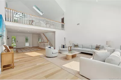 28 Old Meeting House Road, Quogue, NY 11959 - Photo 5