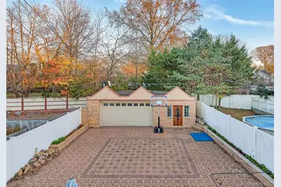 17624 Kildare Road, Jamaica, NY 11432 - Photo 9