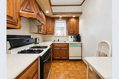 9806 Fort Hamilton Parkway, Brooklyn, NY 11209 - Photo 7