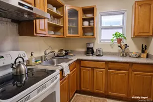136-35 Maple Ave, Flushing, NY 11355 - Photo 11