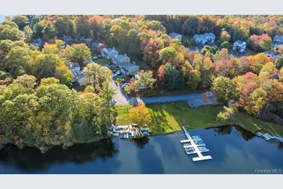 20 Lakeview Court, Rock Hill, NY 12775 - Photo 3