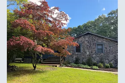 620 Pleasure Drive, Riverhead, NY 11901 - Photo 7