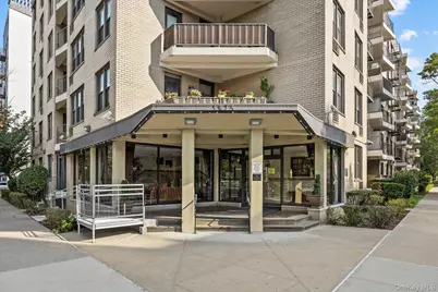 1874 Pelham Parkway S #2R, Bronx, NY 10461 - Photo 25
