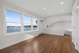 11 Sintsink Dr W, Port Washington, NY 11050 - Photo 5