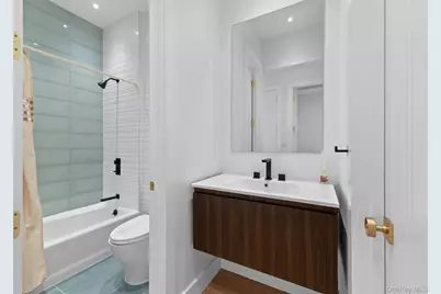 207 Lee Avenue, Brooklyn, NY 11206 - Photo 29