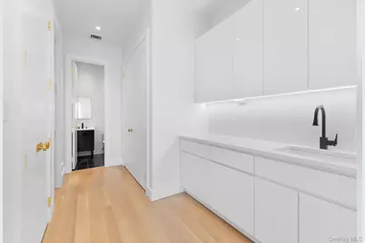 207 Lee Avenue, Brooklyn, NY 11206 - Photo 33