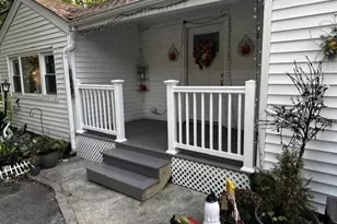 104 Lexington Ave, Central Islip, NY 11722 - Photo 3