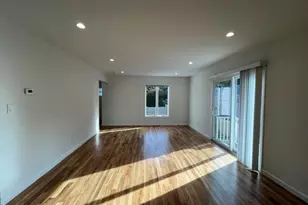43 Marwood Rd N, Port Washington, NY 11050 - Photo 5