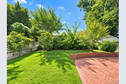 5708 260th Street, Little Neck, NY 11362 - Photo 15