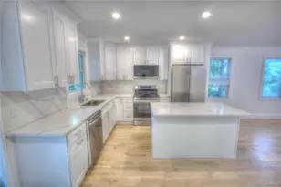 56 Kirkwood Road Rd, Port Washington, NY 11050 - Photo 7