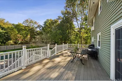 413 Hewlett Avenue, Patchogue, NY 11772 - Photo 29
