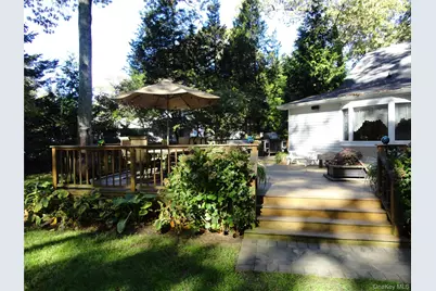 271 Lilac Lane, Smithtown, NY 11787 - Photo 21