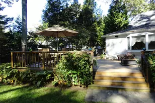 271 Lilac Ln, Smithtown, NY 11787 - Photo 21