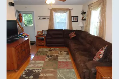 271 Lilac Lane, Smithtown, NY 11787 - Photo 7