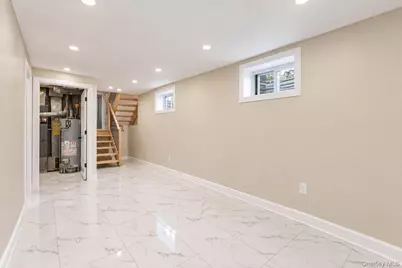 6 Amador Street, New York, NY 10303 - Photo 25