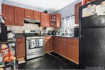 28 Saint Andrews Place #3, Brooklyn, NY 11216 - Photo 17