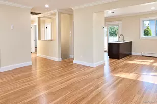 108 Forsythia Ln, North Babylon, NY 11703 - Photo 7