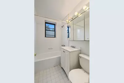 21528 47th Avenue #2B, Bayside, NY 11361 - Photo 11