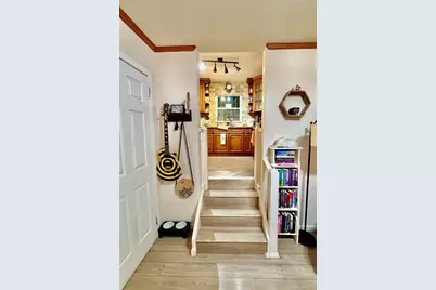10205 97th Avenue, Ozone Park, NY 11416 - Photo 7