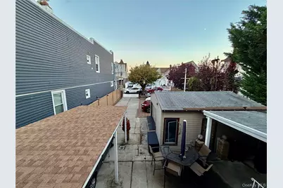 10205 97th Avenue, Ozone Park, NY 11416 - Photo 15