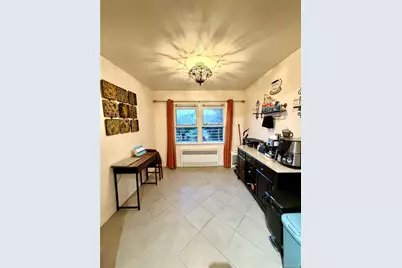 10205 97th Avenue, Ozone Park, NY 11416 - Photo 9