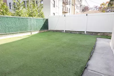 173 Beaumont Street, Brooklyn, NY 11235 - Photo 27
