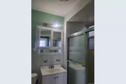 8727 132nd Street, Richmond Hill, NY 11418 - Photo 3