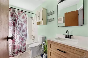 107 Andreano Ave, Patchogue, NY 11772 - Photo 15
