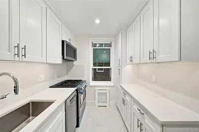 112-20 72nd Drive #APT D25, Forest Hills, NY 11375 - Photo 9