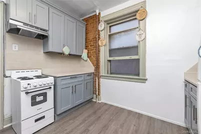 32-30 Steinway Street, Astoria, NY 11103 - Photo 27