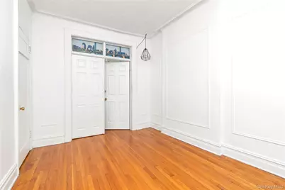 32-30 Steinway Street, Astoria, NY 11103 - Photo 19