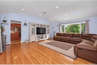52 Mountain Brook Drive, Brewster, NY 10509 - Photo 7
