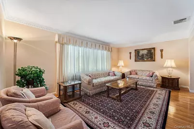 157-60 13th Avenue, Whitestone, NY 11357 - Photo 3