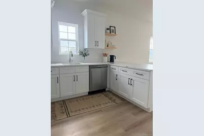 11 Doges Promenade #2D, Copiague, NY 11726 - Photo 7