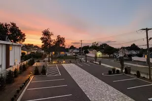 11 Doges Promenade, Copiague, NY 11726 - Photo 17