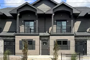 11 Doges Promenade, Copiague, NY 11726 - Photo 3