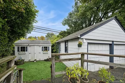 85 Magnolia Avenue, Floral Park, NY 11001 - Photo 37