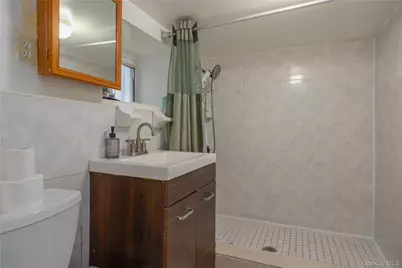 4418 Bruner Avenue, Bronx, NY 10466 - Photo 19