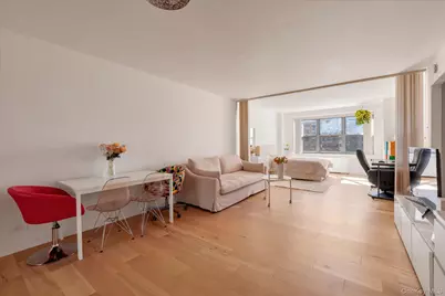 125-10 Queens Boulevard #717, Kew Gardens, NY 11415 - Photo 5