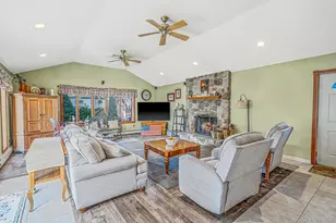 116 Avenue B, Holbrook, NY 11741 - Photo 7