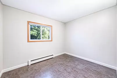 116 Avenue B, Holbrook, NY 11741 - Photo 13