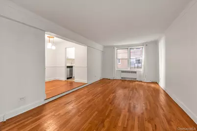 67-12 Yellowstone Boulevard #B15, Forest Hills, NY 11375 - Photo 19