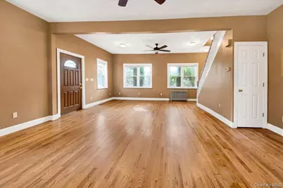 8 Soundview Terrace #8, Bronx, NY 10465 - Photo 5