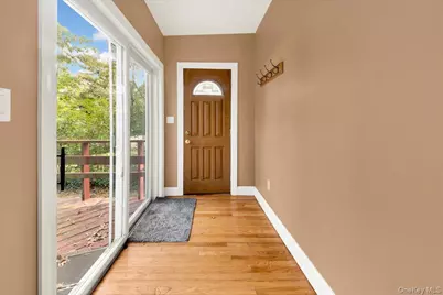 8 Soundview Terrace #8, Bronx, NY 10465 - Photo 15
