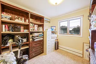 247 O Rourke St, Brentwood, NY 11717 - Photo 25