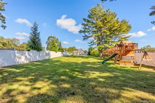 388 Lincoln Ave, Sayville, NY 11782 - Photo 25