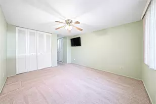 9 Sheila Ct, Holtsville, NY 11742 - Photo 15