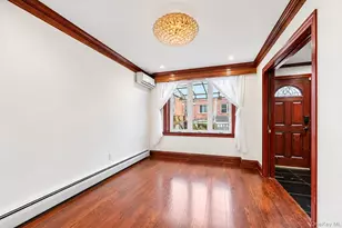 69-06 Fresh Meadow Ln, Fresh Meadows, NY 11365 - Photo 7